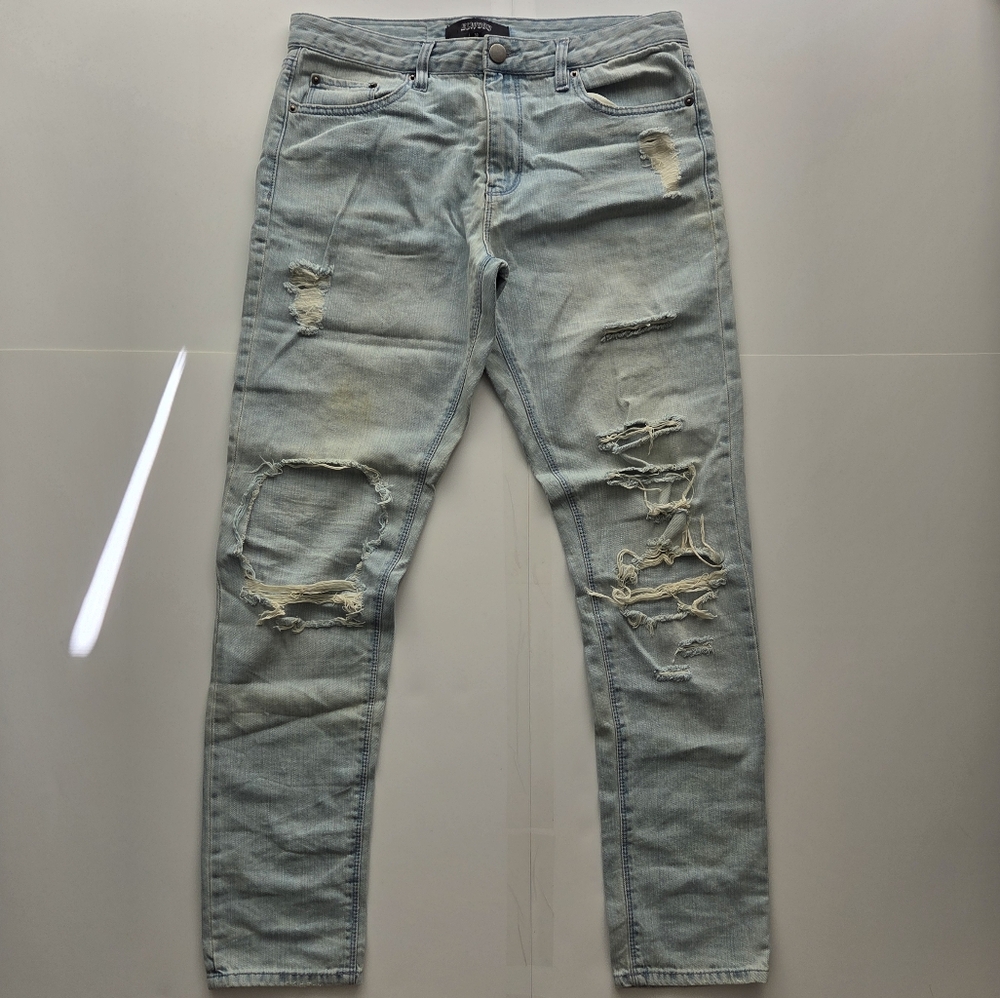 Elwood Distressed Light Blue Jeans Men's 32 Used Good Condition